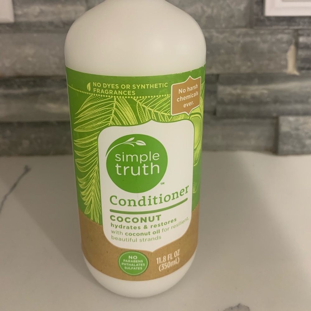 SOLD*  Simple Truth coconut conditioner